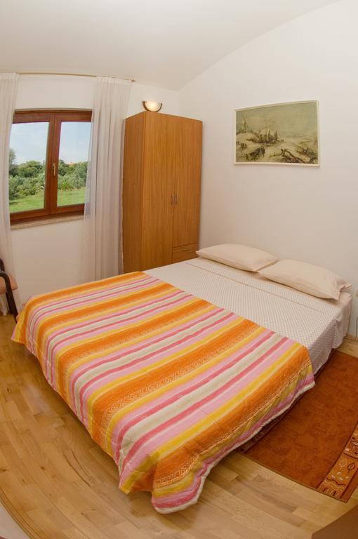 Holiday Home Magnolia Tar-Vabriga Exterior photo